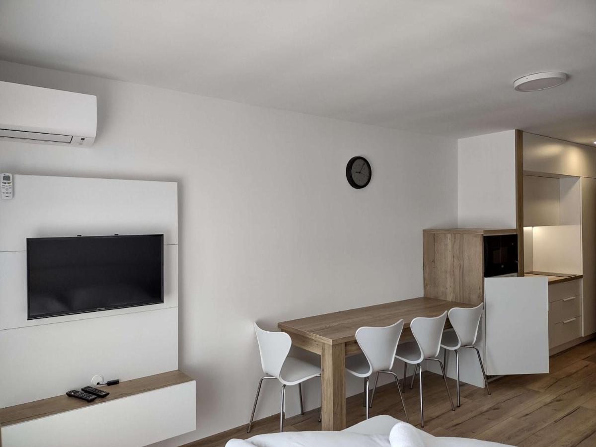 Apartman Kyjev 2 Podhájska Exteriör bild